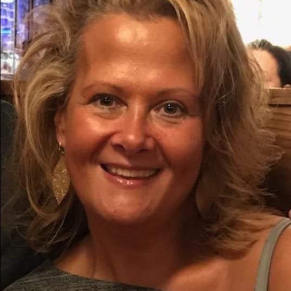 Meet your Posher, Theresa - Picture 1 of 1